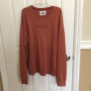 Hollister Must-have crewneck sweatshirt